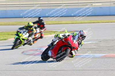 media/Jan-20-2023-Fastrack Riders (Fri) [[f2ad32aba3]]/Level 3/session 5 turn 13/